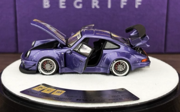 PGM One Model 1:64 Rauh-Welt Begriff Porsche 911 930 RWB Online